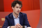 梦见被抓人工智能实验室Mistral将推出其首款推理模型，挑战 OpenAI