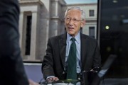 梦见被抓宏观经济学教授兼实践者Stanley Fisher逝世 曾培养全球多位经济决策者